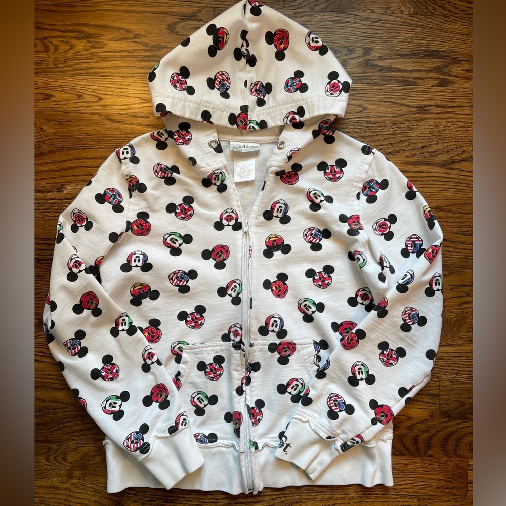 Epcot Walt Disney World Girls Mickey Around The World Girls Sweatshirt Hoodie YL